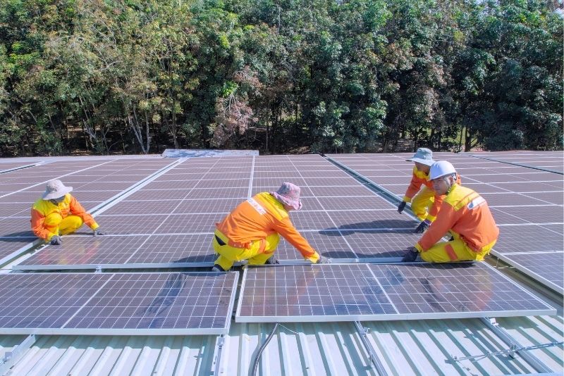 Solar installers at work